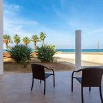 Seashore One Villa *