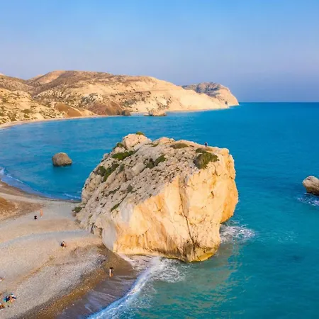 Вилла Seashore One Пафос