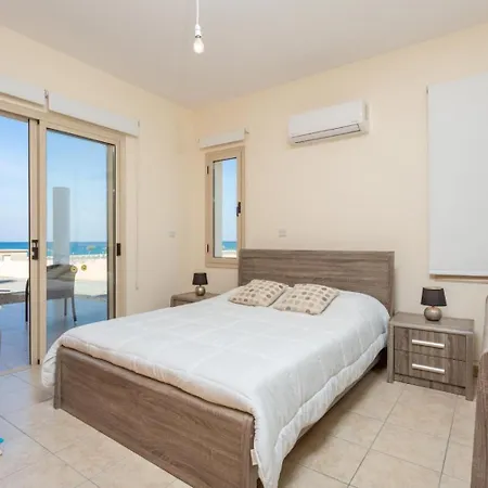Villa Seashore One